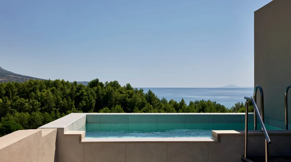 Honeymoon Suite Sea View with Cozy Private Pool at Celestial All Suites