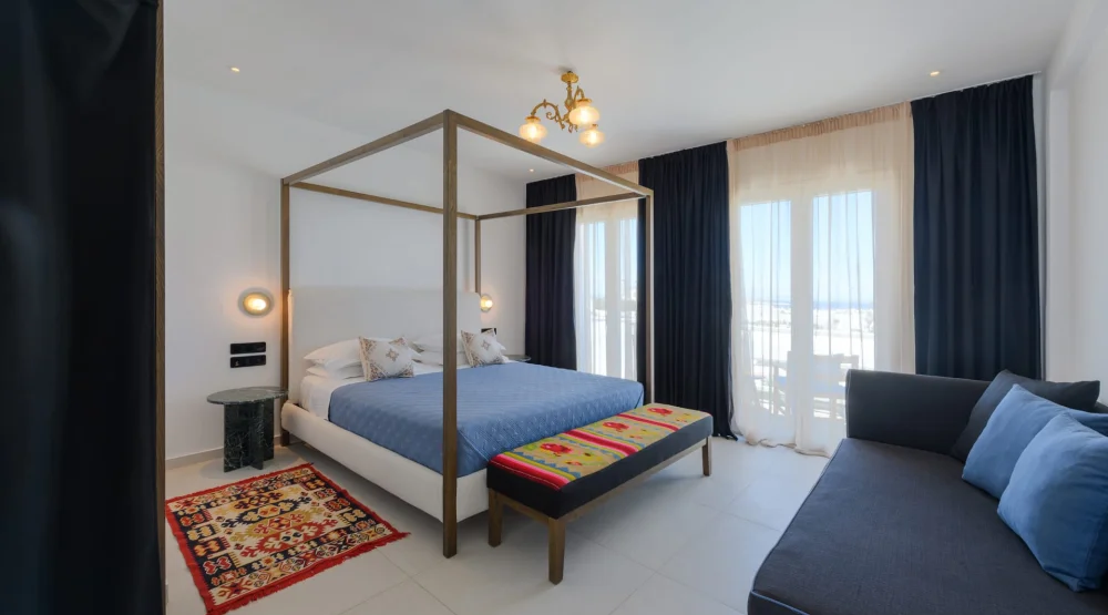 Superior Suite with Bathtub & Balcony Pool/sea View at Kallisti