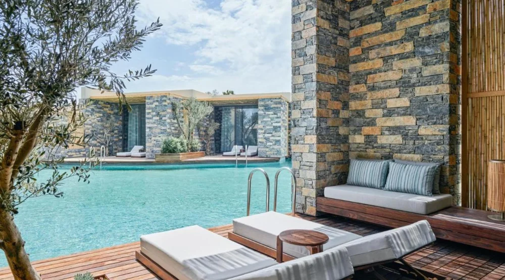 Private Swim-up at Voyage Torba & Private Hotel