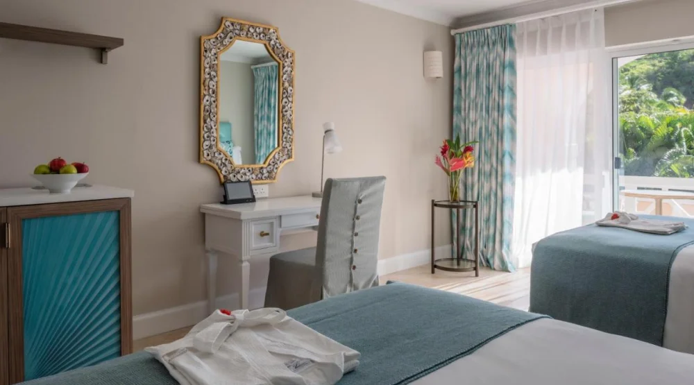 Double Room with Two Double Beds at Bodyholiday