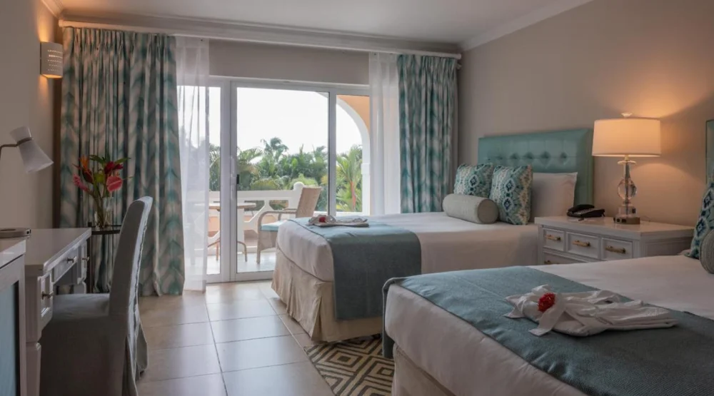 Queen Room with Two Queen Beds at Bodyholiday