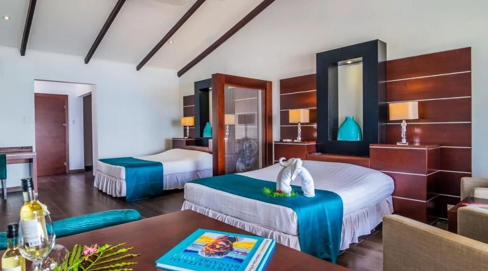 Grand Suite Laguna at Van der Valk Plaza Beach & Dive Resort