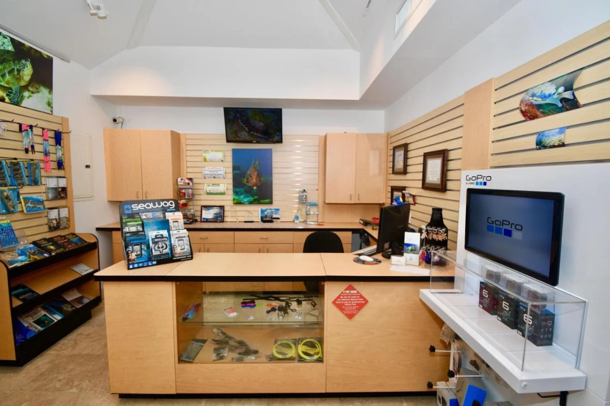 Harbour Village Beach Club