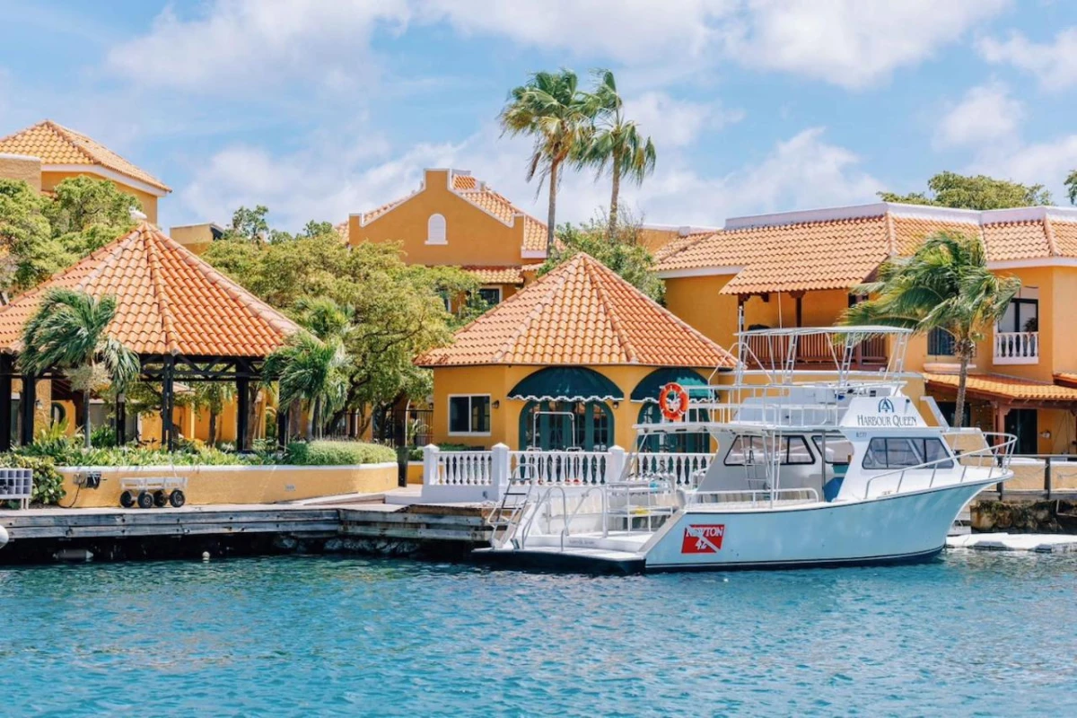 Harbour Village Beach Club