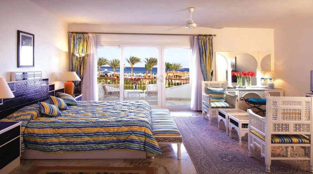 Royal Suite with Private Swimming Pool at Baron Resort