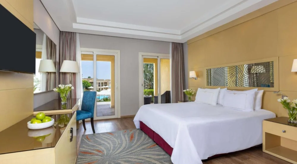 Superior Room King Bed at Rixos Premium Seagate
