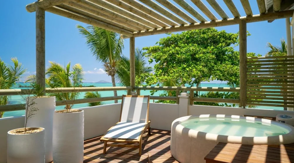 Whirlpool Suite at Lagoon Attitude