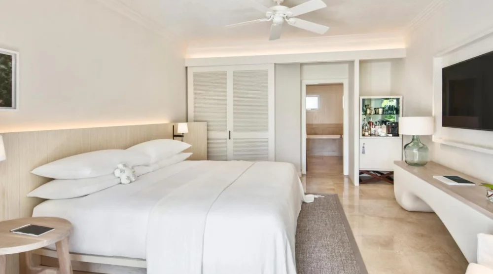 Deluxe Room at LUX* Le Morne