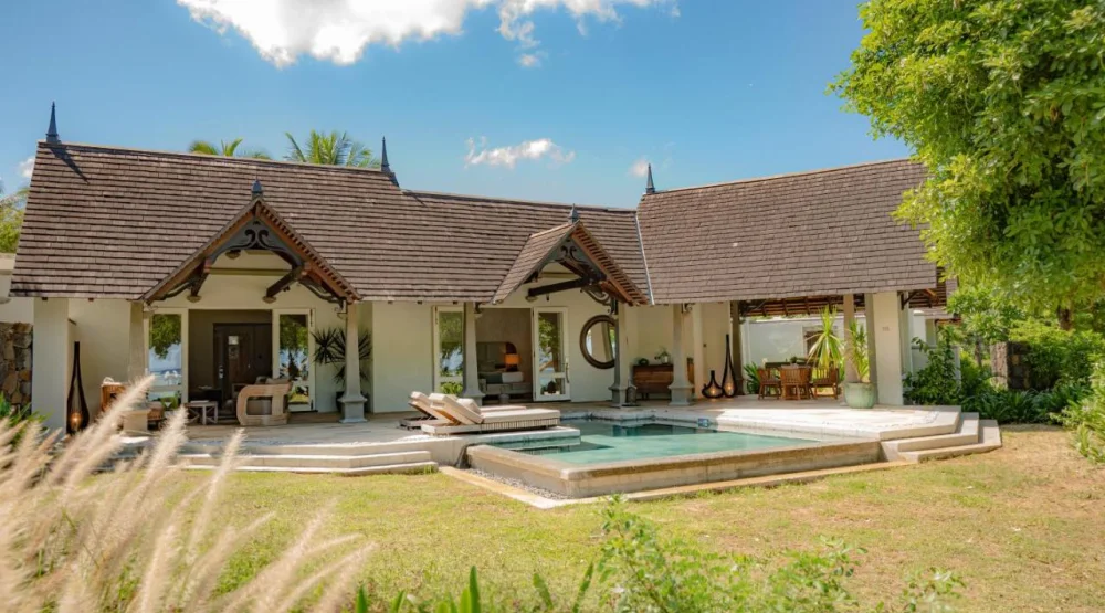 Exclusive Suite Pool Villa at Maradiva Villas Resort & Spa