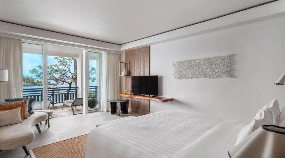 Frangipani Signature Ocean View Suite at Shangri-La Le Touessrok Resort & Spa