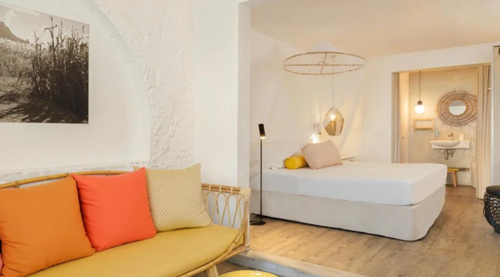 Couple Deluxe Seafront at Tropical Attitude