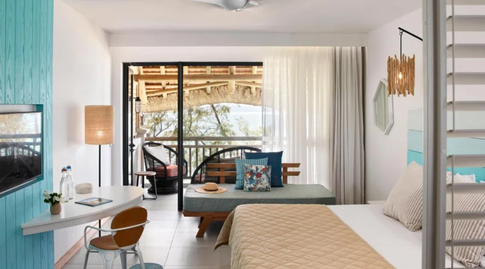Deluxe Beachfront Room at C Mauritius