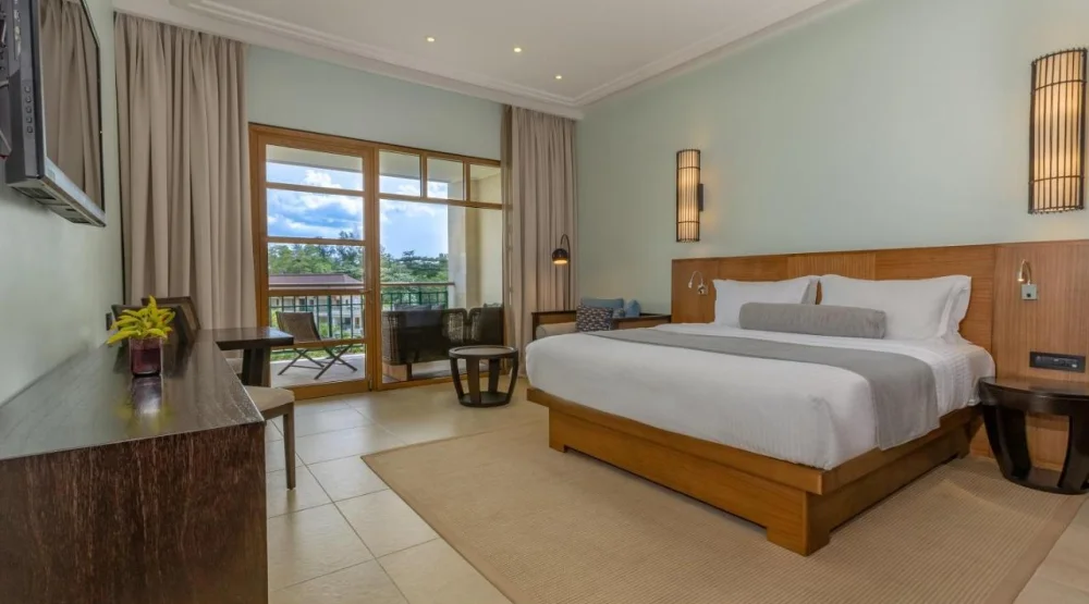 Deluxe Ocean Side View at Savoy Seychelles Resort & Spa