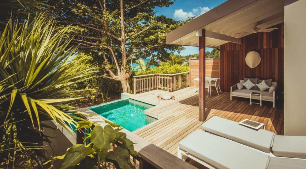 Ocean View Chalet with Pool at Carana Beach Hotel