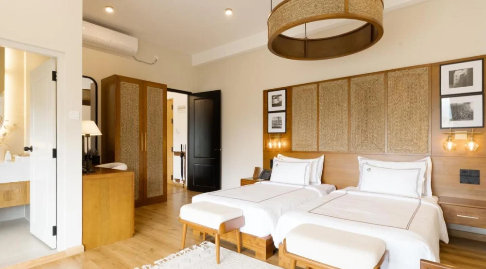 Two Bedroom Family Suite with Swing and Bathtub at 98 Acres Resort & Spa