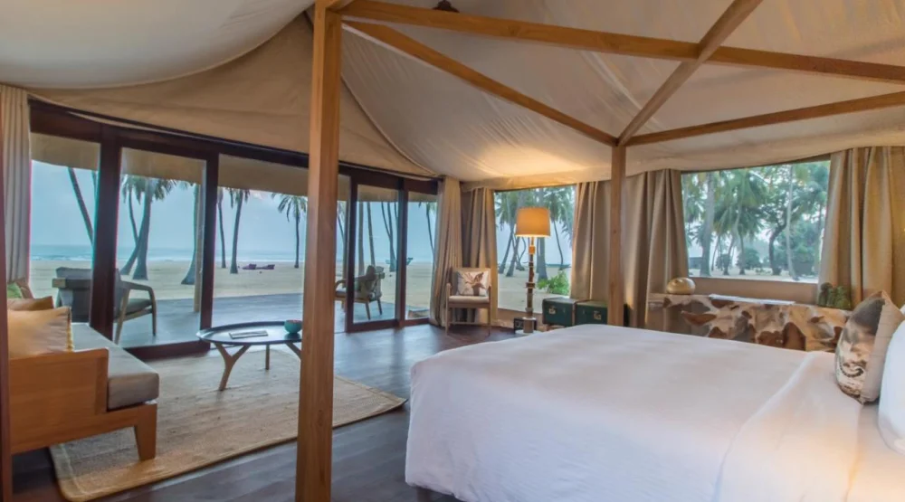 Beachfront Suite at Karpaha Sands