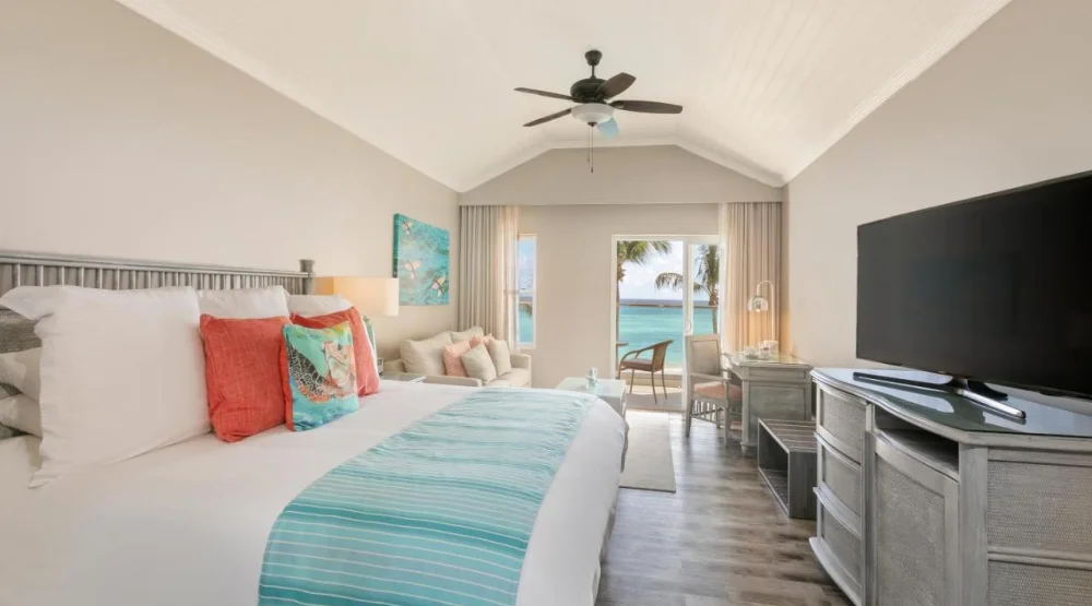 Classic Ocean View Room at Sea Breeze Beach House