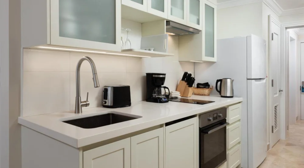 Queen Suite with Sea View at The Crane Resort