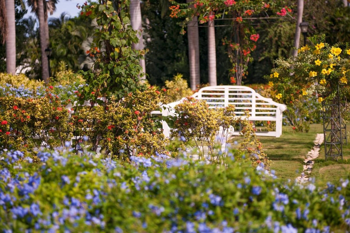 Half Moon - Hotel Photo 25