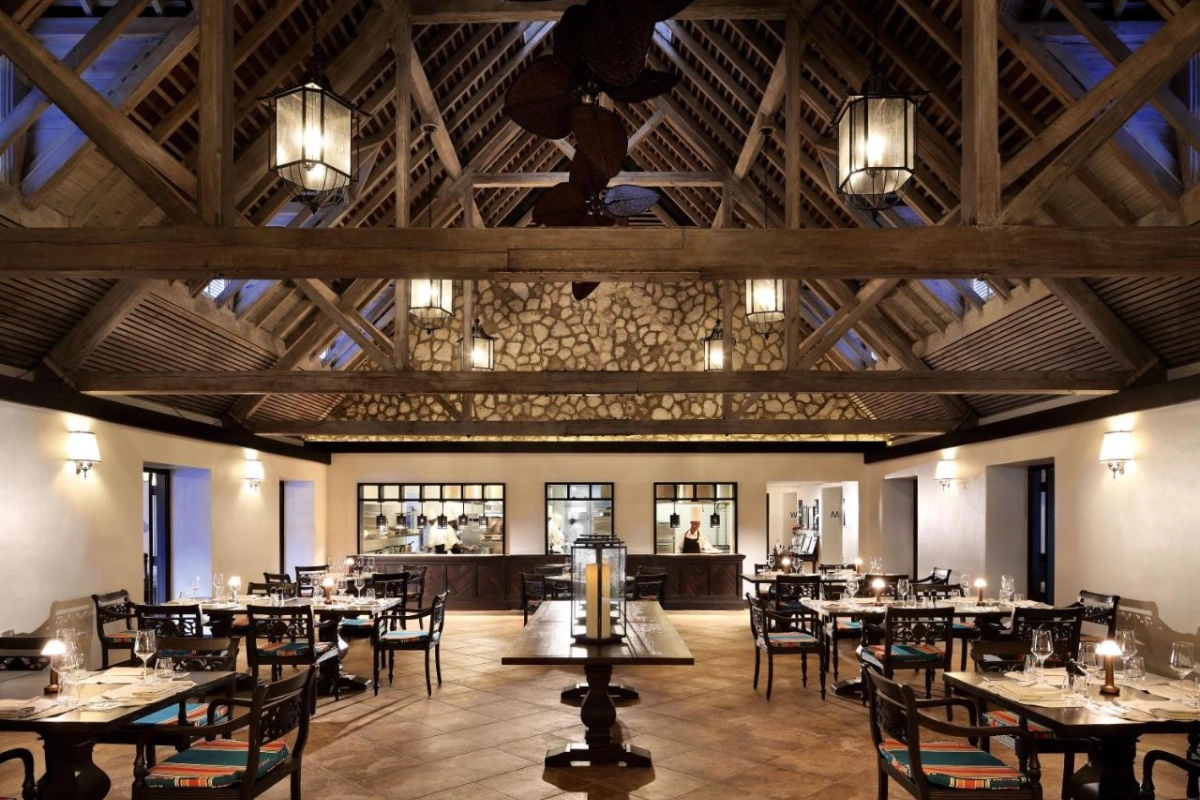 Half Moon - Hotel Photo 49