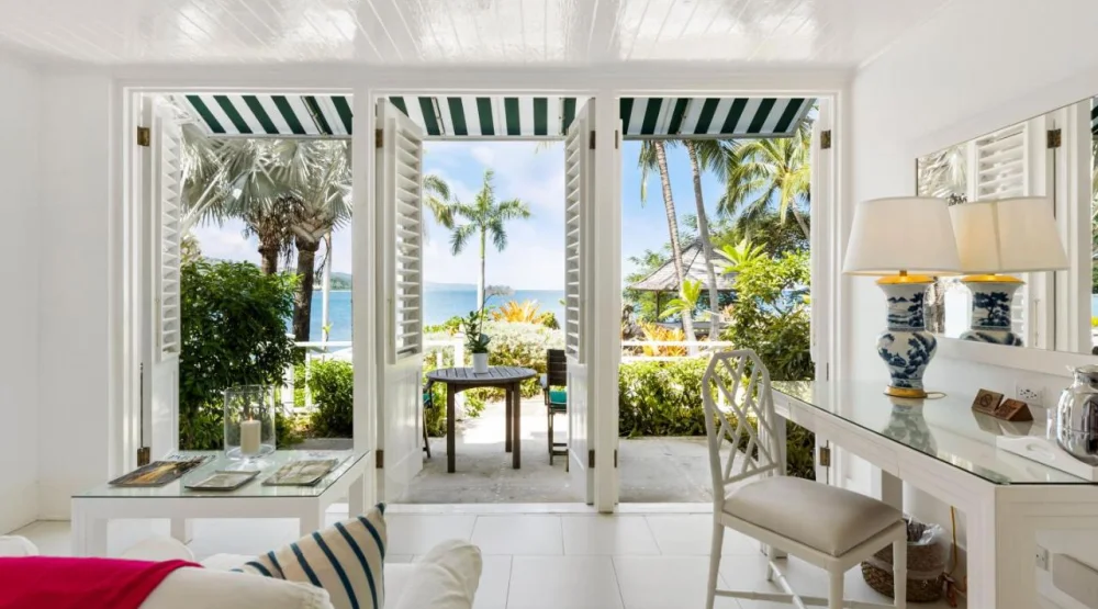 Premium Oceanfront Balcony King at Round Hill Hotel & Villas