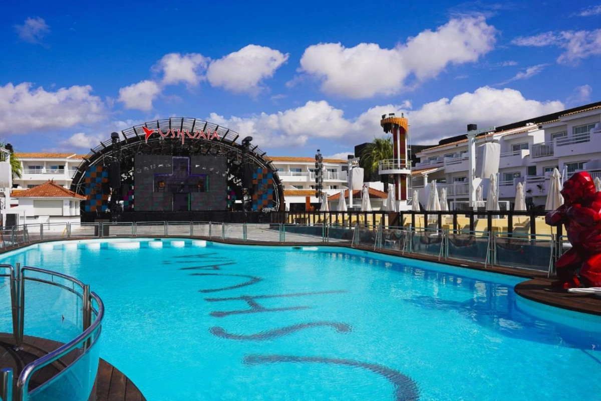 Ushuaia Ibiza Beach Hotel - Hotel Photo 3
