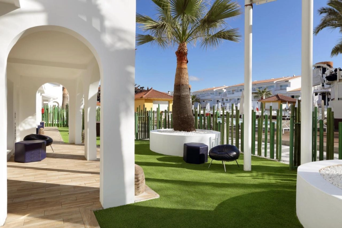 Ushuaia Ibiza Beach Hotel - Hotel Photo 12