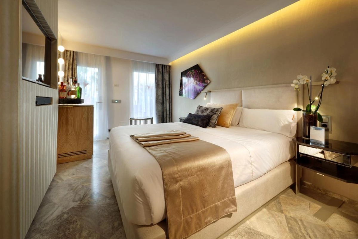 Ushuaia Ibiza Beach Hotel - Hotel Photo 20