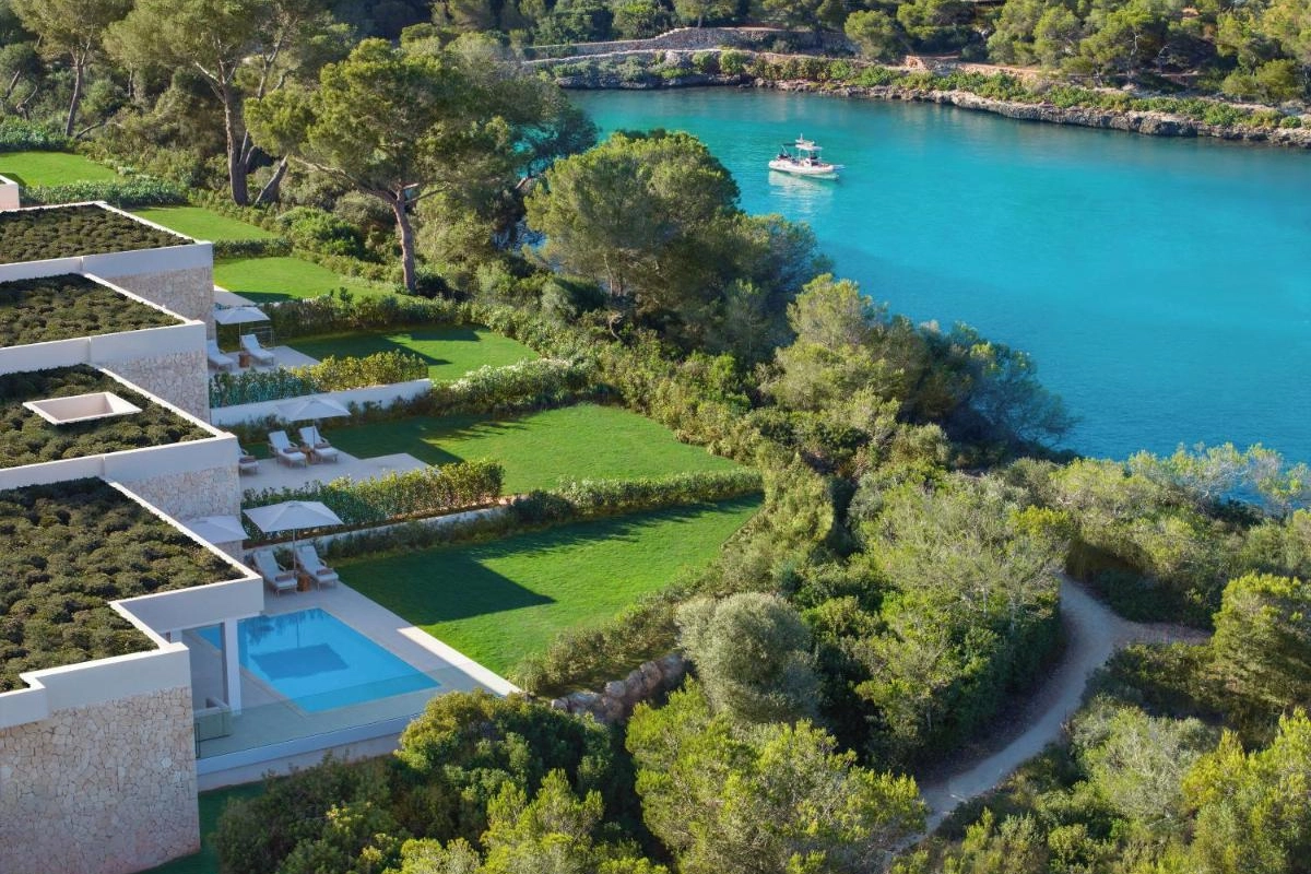 Ikos Porto Petro - Hotel Photo 3