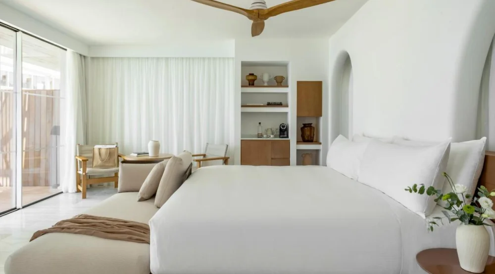 Junior Suite Sea View with Private Roof at Villa Le Blanc Gran Melia