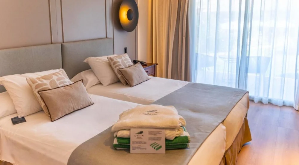 Deluxe Twin Room at La Quinta Menorca By Portblue