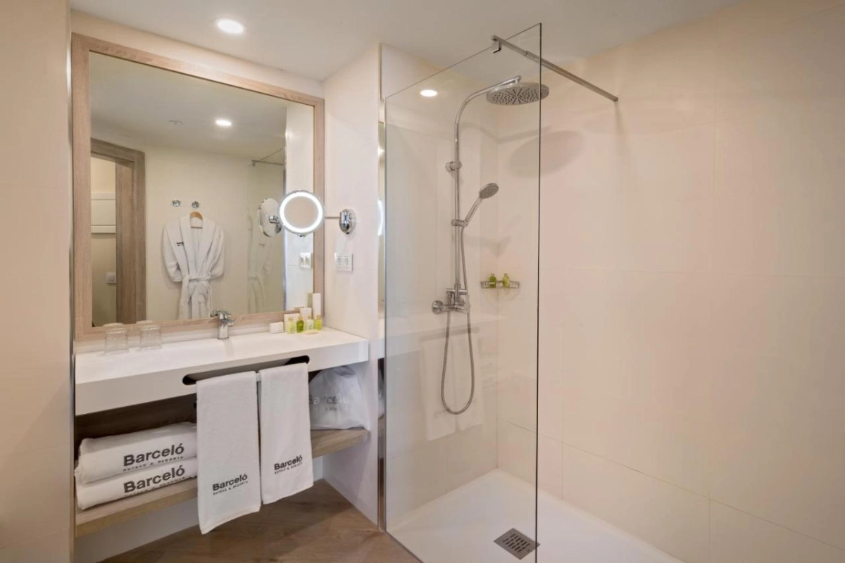 Barcelo Santiago - Hotel Photo 7