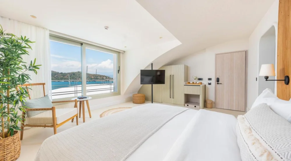 Loft Room at Yacht Classic