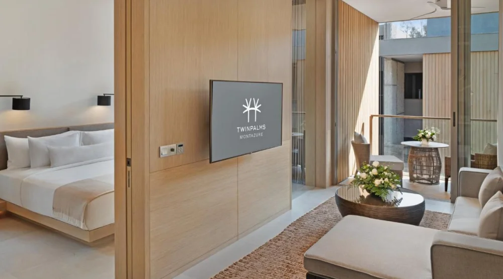 Azure Suite - Double Or Twin Room at Twinpalms MontAzure