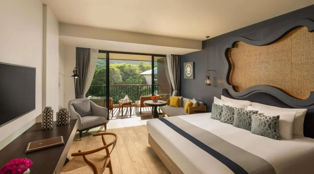 Deluxe Room, Mountain View, One King Bed, Balcony at Avista Grande Phuket Karon