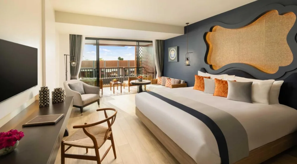 Deluxe Room One King Bed – Pool View at Avista Grande Phuket Karon