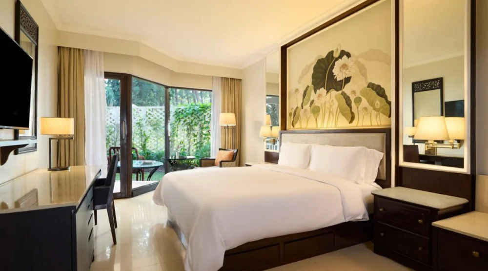 Deluxe King at Dusit Thani Laguna Phuket