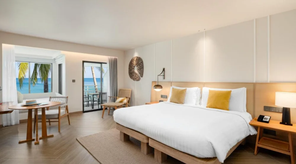 Club Ocean Front One King Bed at SAii Laguna Phuket