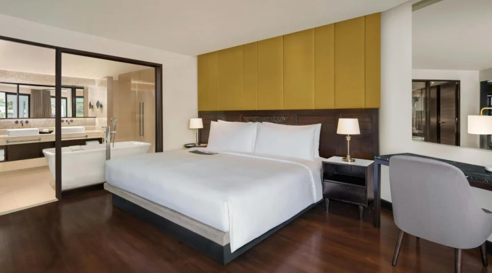 Grand Suite, Two Bedroom Suite, Oceanfront, Balcony at Le Meridien Phuket Beach Resort