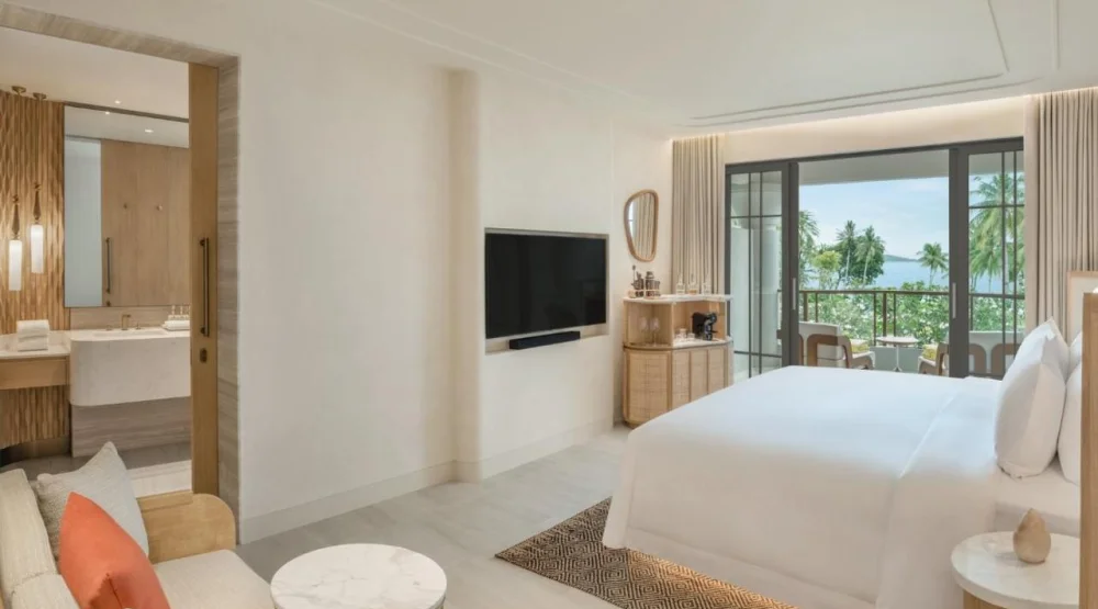 Luxury Ocean King at Centara Reserve Samui