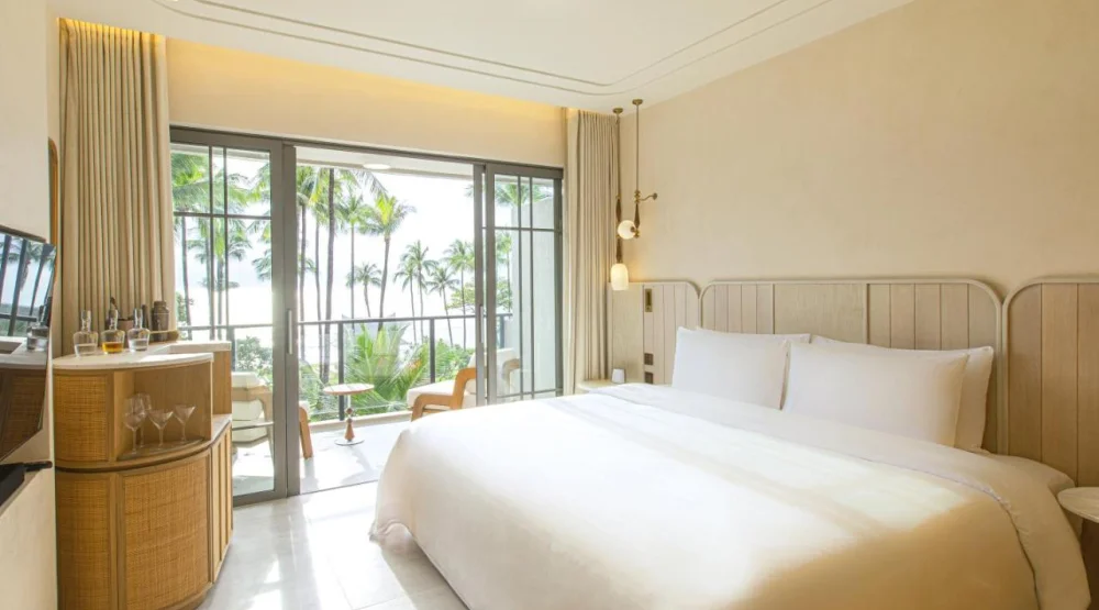 Deluxe Ocean Hollywood Twin at Centara Reserve Samui