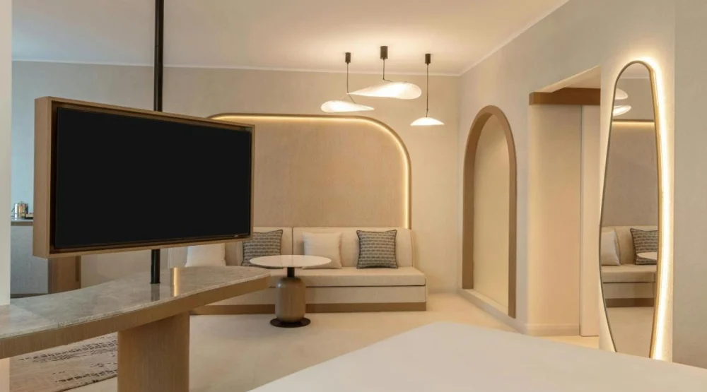 Junior Suite at Sheraton Jumeirah Beach Resort