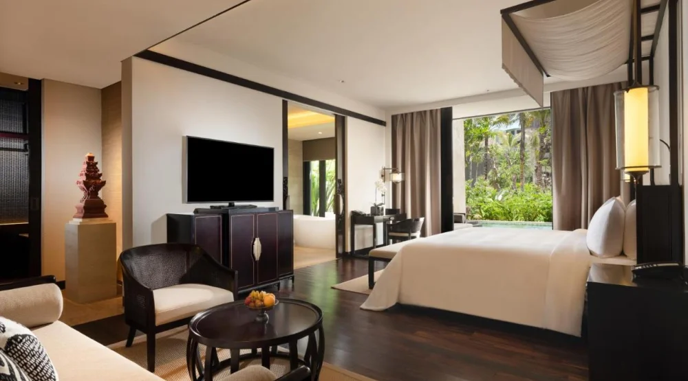 Grand Deluxe Lagoon Room King at The Apurva Kempinski Bali