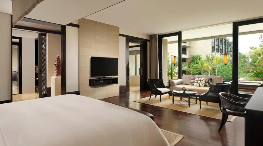 Cliff Private Pool Junior Suite at The Apurva Kempinski Bali