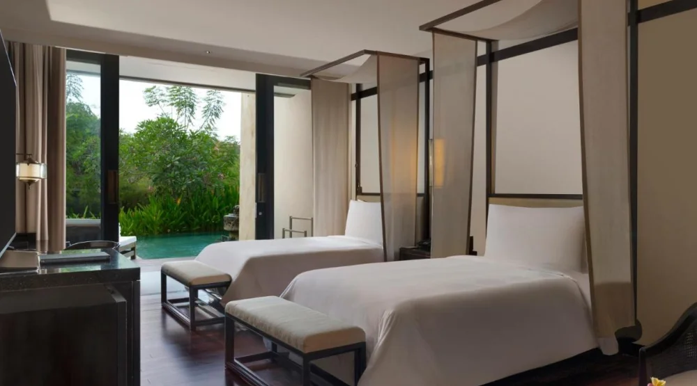Grand Deluxe Lagoon Room Twin at The Apurva Kempinski Bali