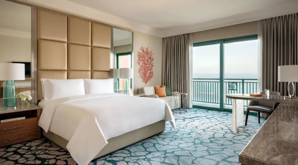 Imperial Club King Ocean Room at Atlantis The Palm