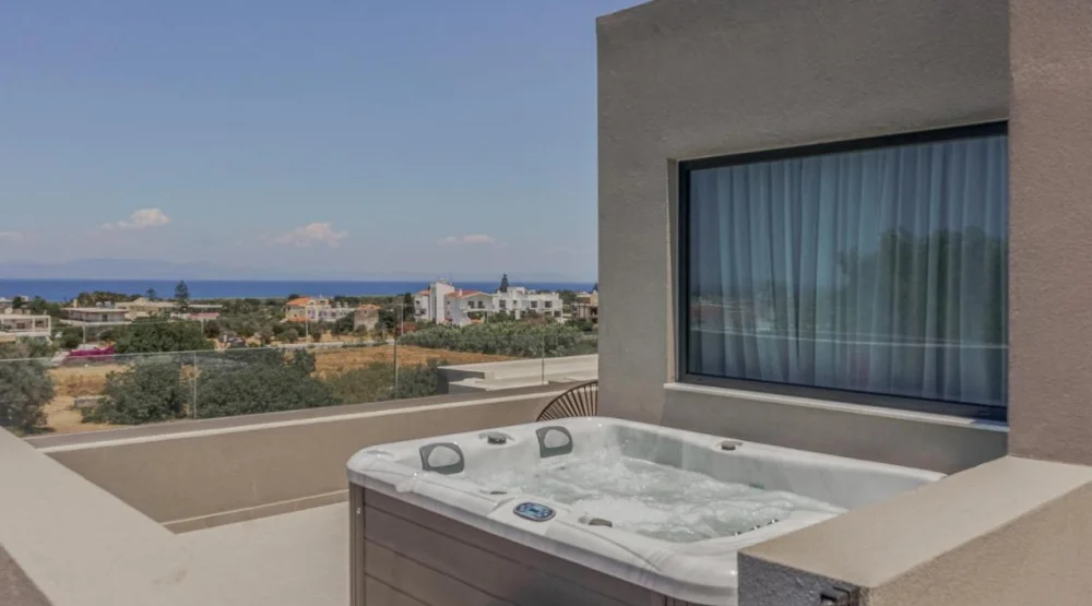 Suite with Hot Tub and Roof Veranda at Cooks Club Ialysos