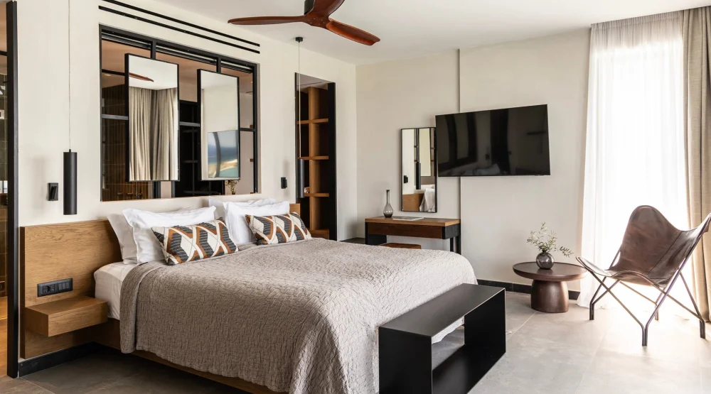 Island Suite Sea View with Private Pool at King Jason Zante