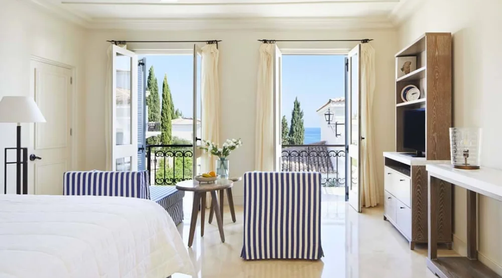 Interconnecting Studio Suites with Sea View at Anassa