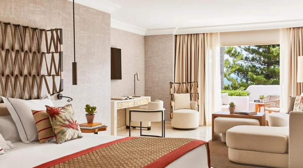 Grand Junior Suite with Partial Sea View at Puente Romano